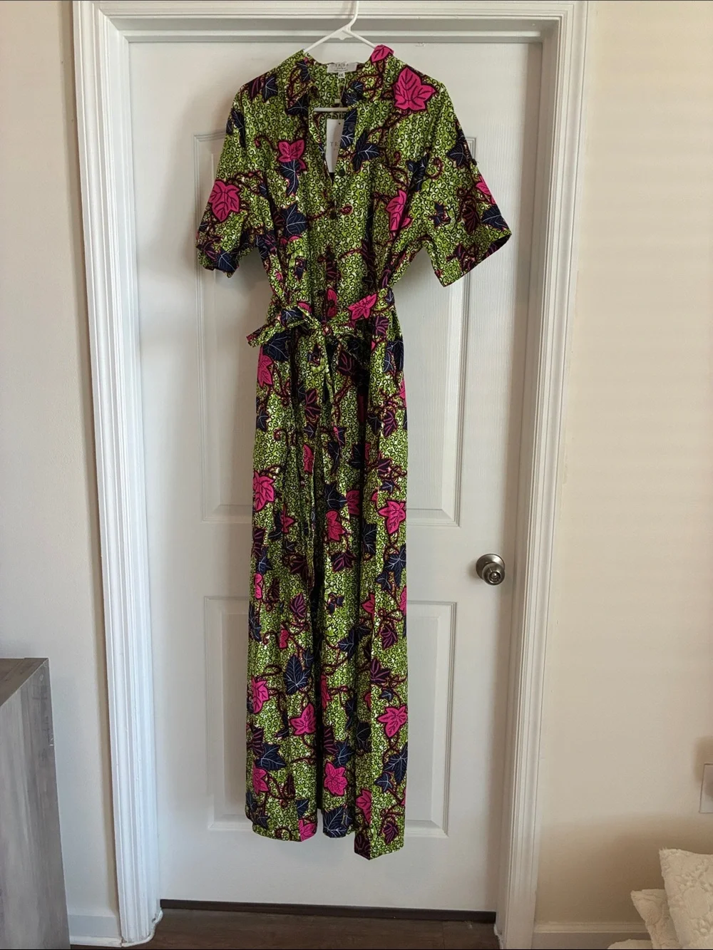 Tribe of Dumo 4XL Ankara Wax Print Maxi Dress Resort V-Neck with Ruffle NWT 4X - Picture 3 of 6